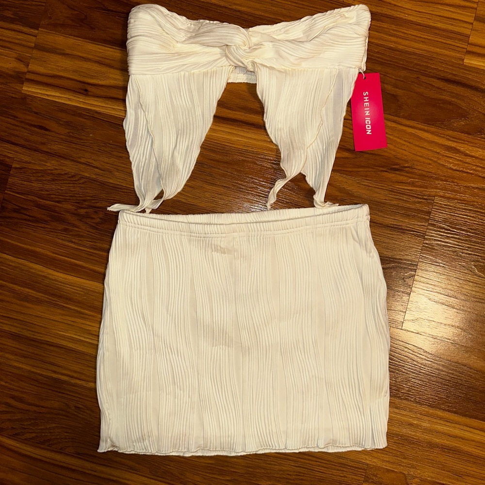SHEIN Cream Two-Piece Set